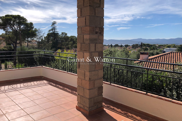 Appartement de luxe à vendre à Saint-Raphaël, 795 000 €, Photo 2