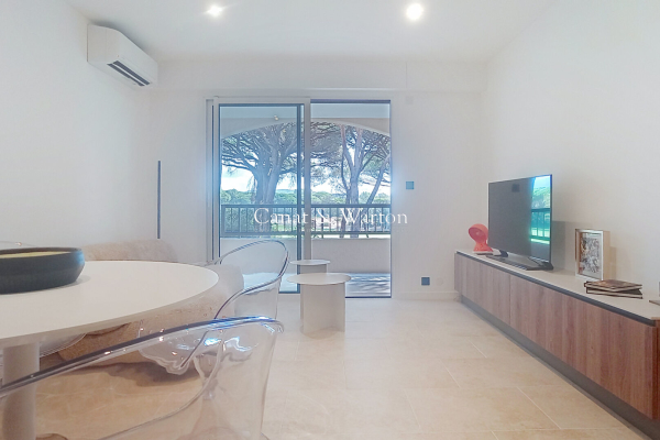 Appartement de luxe à vendre à Saint-Raphaël, 369 000 €, Photo 3