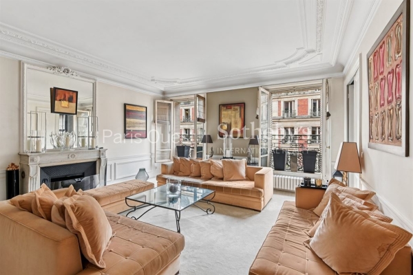 Luxury Apartment for sale in Paris 8Ème, 2 500 000 €, Photo 2
