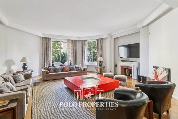 Luxury Apartment for rental in Paris 16Ème, 11 000 €, Photo 2