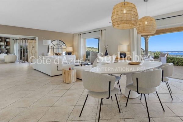 Luxury House for sale in Grimaud, 4 200 000 €, Photo 1