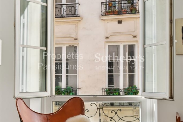 Luxury Apartment for sale in Paris 6ème, 795 000 €, Photo 3
