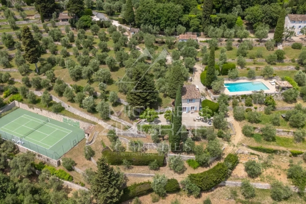 Luxury House for sale in Cabris, 2 850 000 €