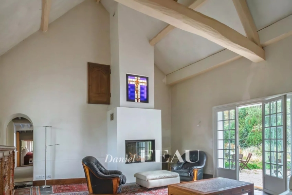Maison de luxe à vendre à Montfort-l'Amaury, 695 000 €, Photo 3