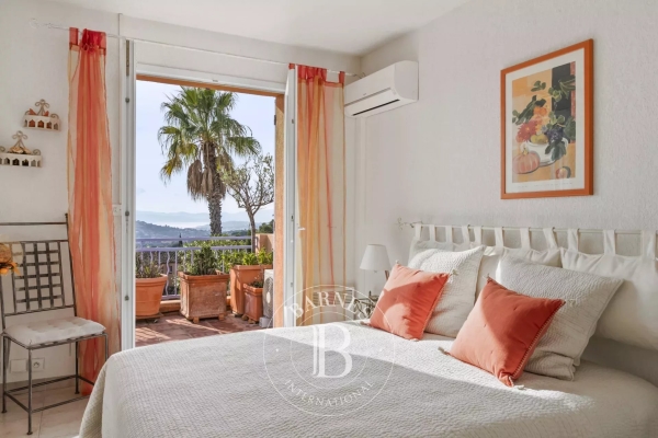 Maison de luxe à vendre à Sainte-Maxime, 890 000 €, Photo 5