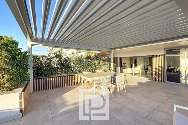 Appartement de luxe à vendre à Cannes, 980 000 €, Photo 1