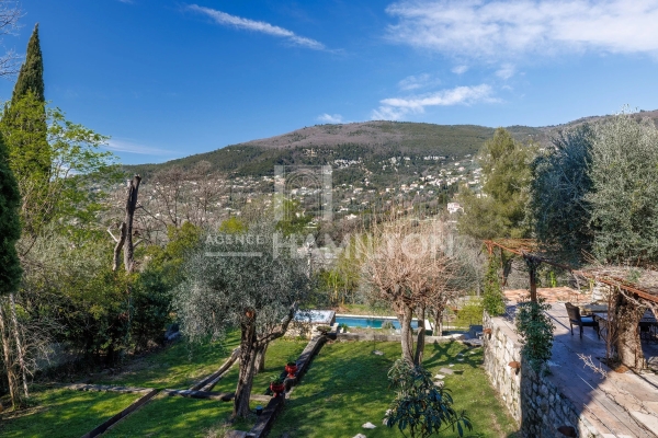 Maison de luxe à vendre à Grasse, 1 495 000 €, Photo 1