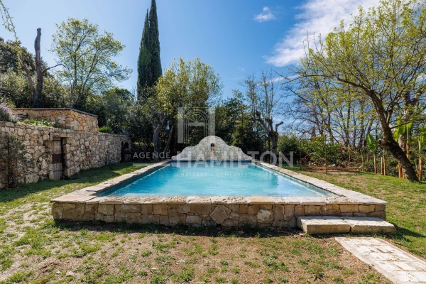 Maison de luxe à vendre à Grasse, 1 495 000 €, Photo 2