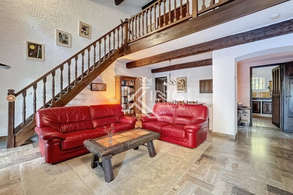 Maison de luxe à vendre à Fréjus, 990 000 €, Photo 6
