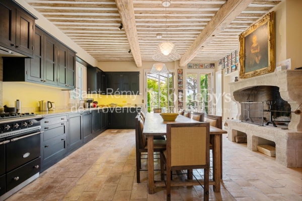 Maison de luxe à vendre à Eygalières, 8 900 000 €, Photo 3
