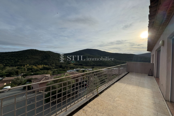 Appartement de luxe à vendre à Sainte-Maxime, 249 000 €, Photo 1