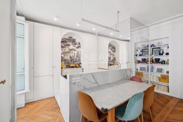 Luxury Apartment for sale in Paris 6Ème, 900 000 €, Photo 4