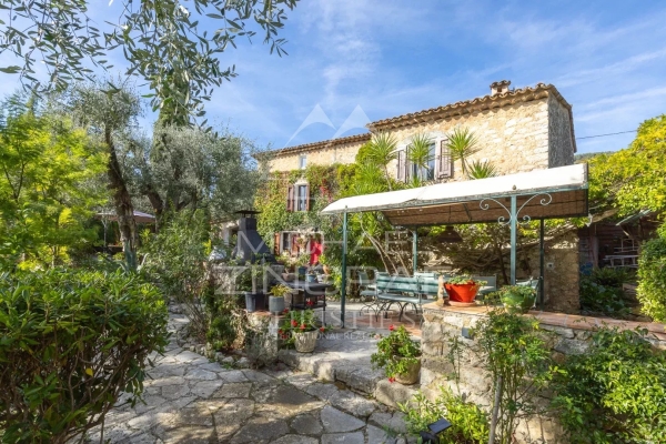 Maison de luxe à vendre à Peymeinade, 889 000 €, Photo 1