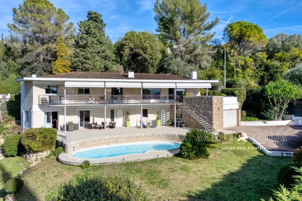 Maison de luxe à vendre à Mougins, 1 670 000 €, Photo 1