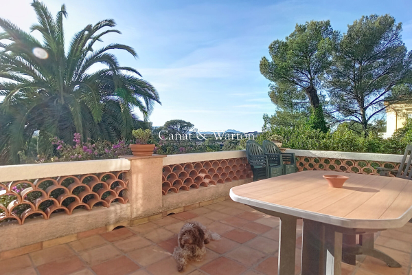 Maison de luxe à vendre à Saint-Raphaël, 649 000 €, Photo 3