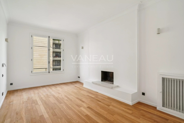 Luxury Apartment for sale in Paris 16Ème, 1 898 000 €, Photo 4