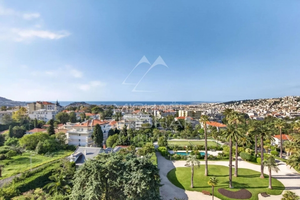 Appartement de luxe à louer à Nice, 8 900 €, Photo 1