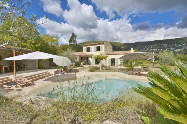Maison de luxe à vendre à Valbonne, 1 220 000 €, Photo 1