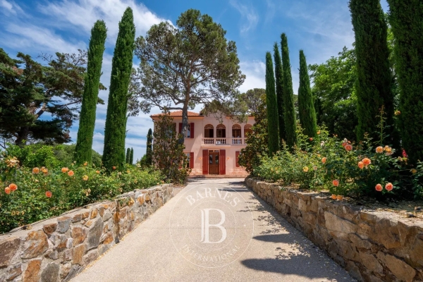 Maison de luxe à vendre à Saint-Tropez, 9 990 000 €, Photo 1