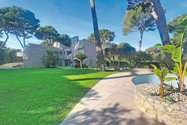 Maison de luxe à vendre à Cap d'Antibes, 5 900 000 €, Photo 2