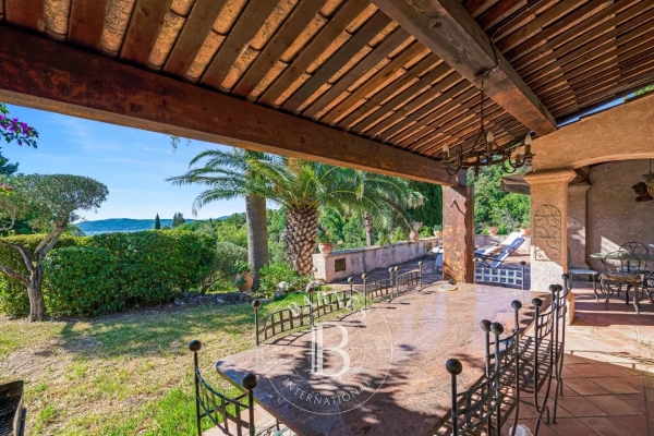 Luxury House for sale in Grimaud, 1 800 000 €, Photo 7