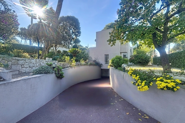 Maison de luxe à vendre à Cap d'Antibes, 5 900 000 €, Photo 10