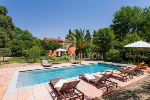 Maison de luxe à vendre à Biot, 2 200 000 €, Photo 2