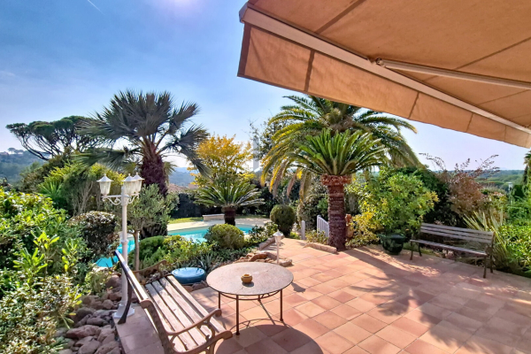 Maison de luxe à vendre à Saint-Raphaël, 998 000 €, Photo 4
