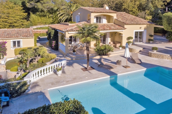 Luxury House for sale in Roquefort-les-Pins, 1 495 000 €, Photo 1