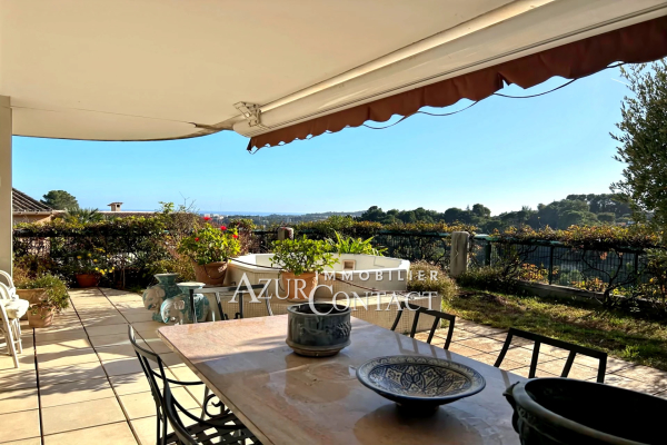 Luxury Apartment for sale in Mougins, 850 000 €, Photo 1
