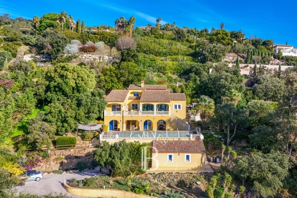 Luxury House for sale in Sainte-Maxime, 1 895 000 €, Photo 1