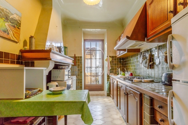 Luxury House for sale in Ménerbes, 695 000 €, Photo 3