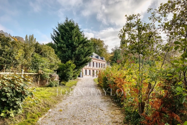 Luxury House for sale in Honfleur, 1 768 000 €, Photo 3