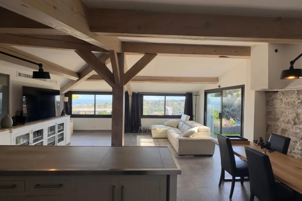 Maison de luxe à vendre à Vallauris, 1 118 000 €, Photo 2