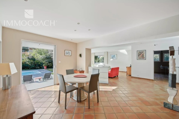 Luxury House for sale in Carqueiranne, 1 660 000 €, Photo 4