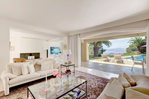 Luxury House for sale in Cannes, 2 590 000 €, Photo 1