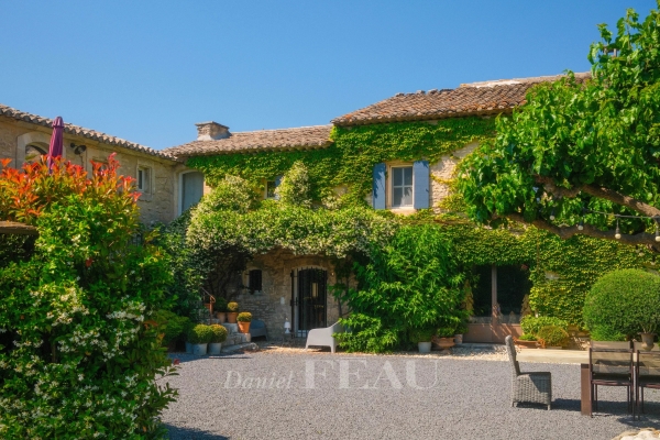 Maison de luxe à vendre à Ménerbes, 2 500 000 €, Photo 1