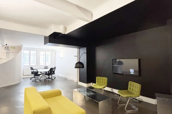 Luxury Apartment for sale in Paris 18Ème, 2 098 800 €, Photo 1