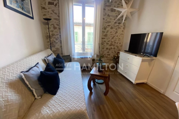 Luxury Apartment for sale in Antibes, 299 000 €, Photo 2