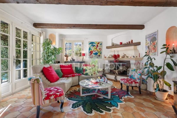 Maison de luxe à vendre à Grasse, 1 090 000 €, Photo 5