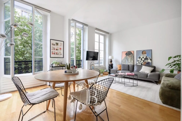 Luxury Apartment for sale in Paris 3Ème, 747 000 €, Photo 1