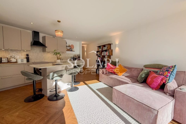 Appartement de luxe à vendre à Théoule-sur-Mer, 445 000 €, Photo 2