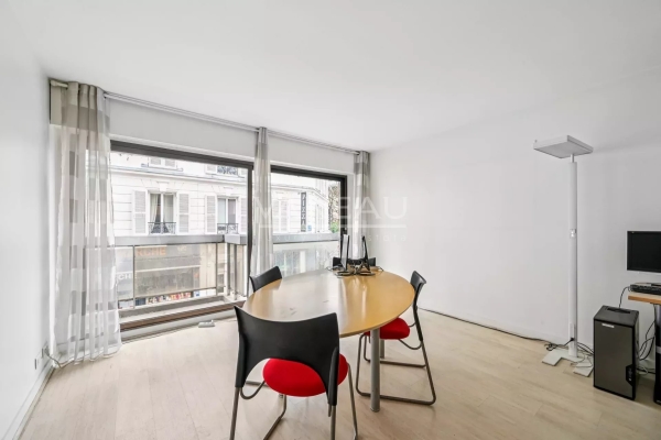 Luxury Apartment for sale in Paris 15Ème, 375 000 €, Photo 3