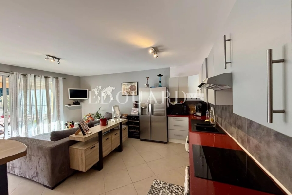 Appartement de luxe à vendre à Gorbio, 367 500 €, Photo 3