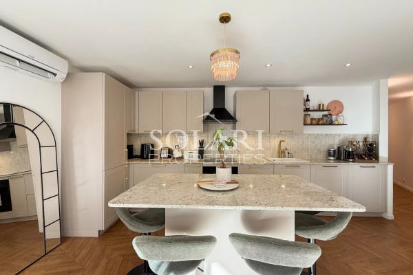 Appartement de luxe à vendre à Théoule-sur-Mer, 445 000 €, Photo 3