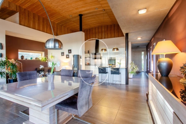 Maison de luxe à vendre à Nîmes, 1 050 000 €, Photo 4
