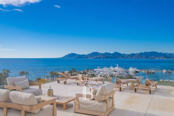 Luxury Apartment for sale in Cannes, 7 330 000 €, Photo 1