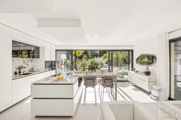 Appartement de luxe à vendre à Antibes, 970 000 €, Photo 1