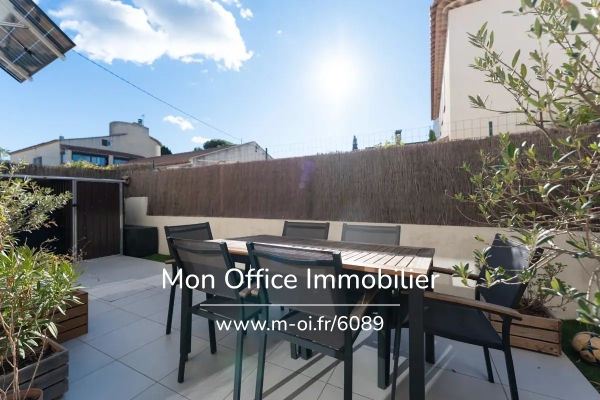 Maison de luxe à vendre à Rognac, 279 000 €, Photo 2