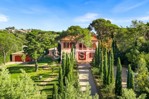 Maison de luxe à vendre à Saint-Tropez, 9 990 000 €, Photo 2